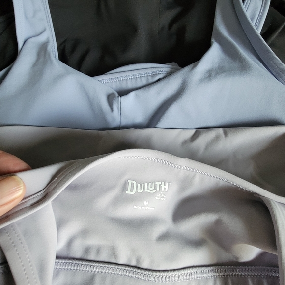 Duluth Trading Longline Bras size M good condition. Light purple ones are new - Picture 5 of 6